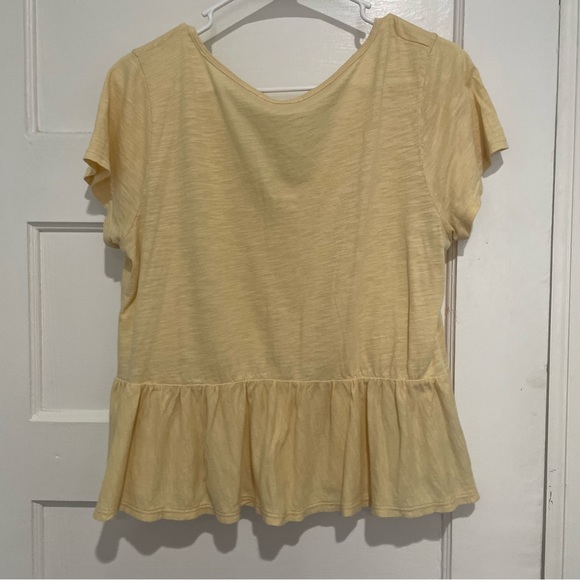 Yellow peplum short sleeved top | size medium | perfect used condition - Picture 2 of 4
